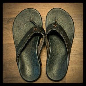 Dark brown flip flops